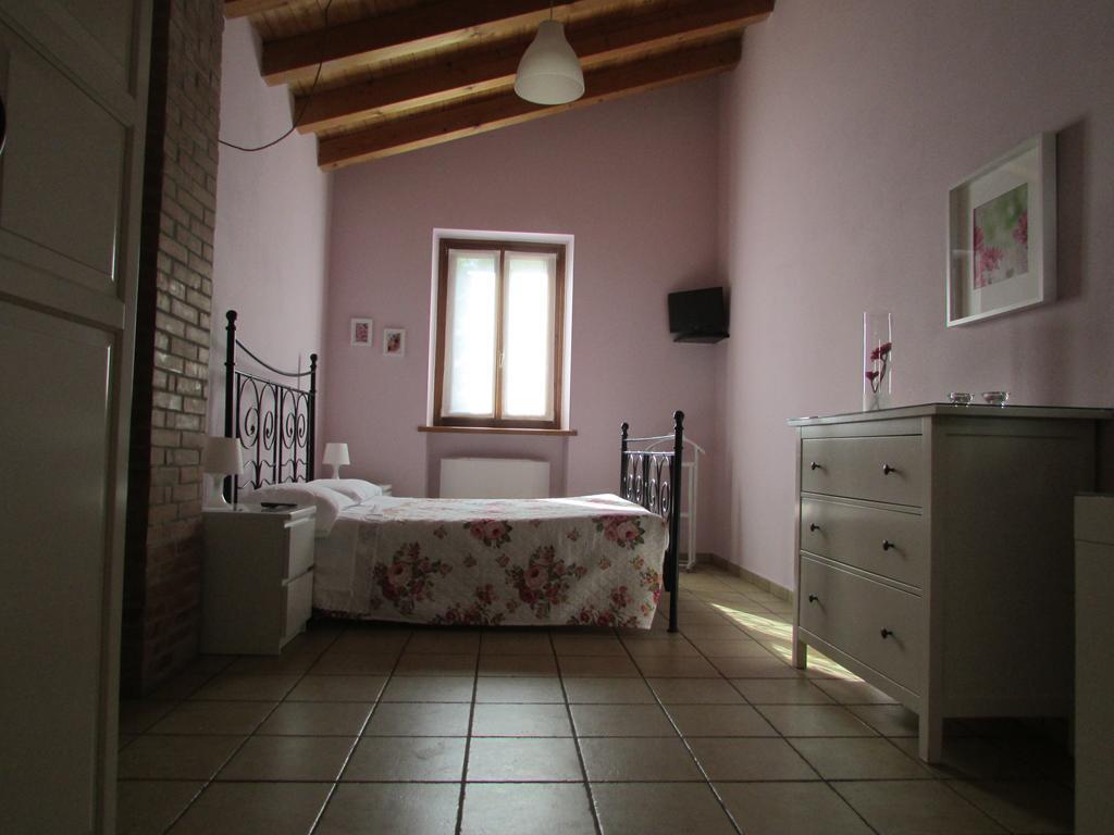 Agriturismo Fior Di Pesco Hotell Sommacampagna Exteriör bild